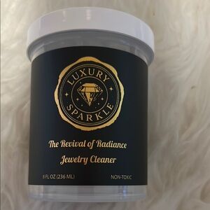 Black and Gold Jewelry Cleaner
